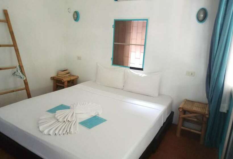 スタンダードバンガロー, Blu' Beach Bungalows