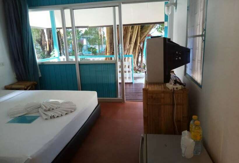 スタンダードバンガロー, Blu' Beach Bungalows