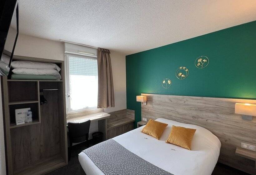 Номер Стандарт, Brit Hotel Saumur