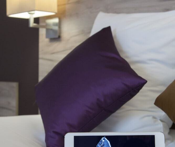 غرفة قياسية, Brit Hotel Saumur