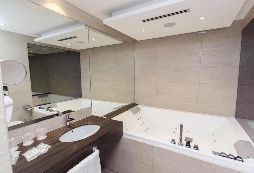 월풀욕조 주니어 스위트, Diamante M