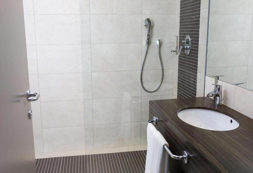 스탠다드 룸, Diamante M