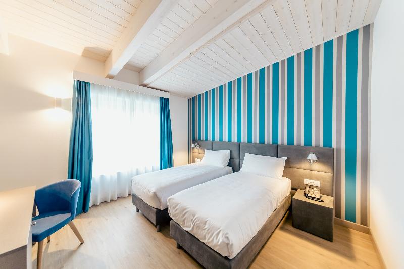 스탠다드 룸, Diamante M