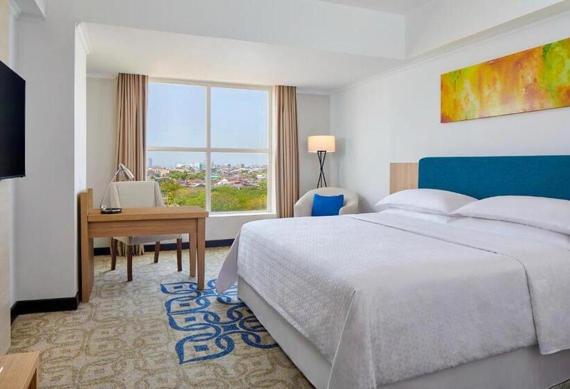 Delüks Oda, Four Points By Sheraton Makassar