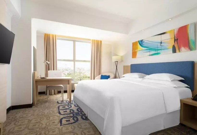 デラックスルーム, Four Points By Sheraton Makassar