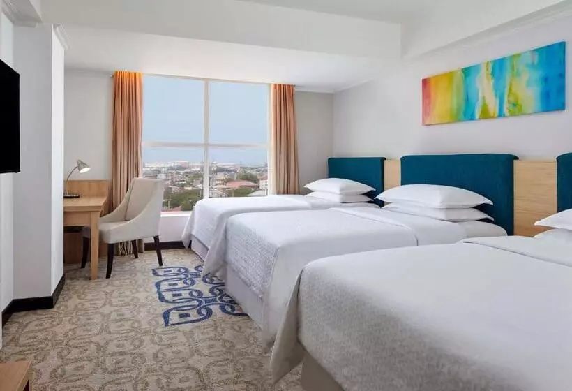 デラックストリプルルーム, Four Points By Sheraton Makassar