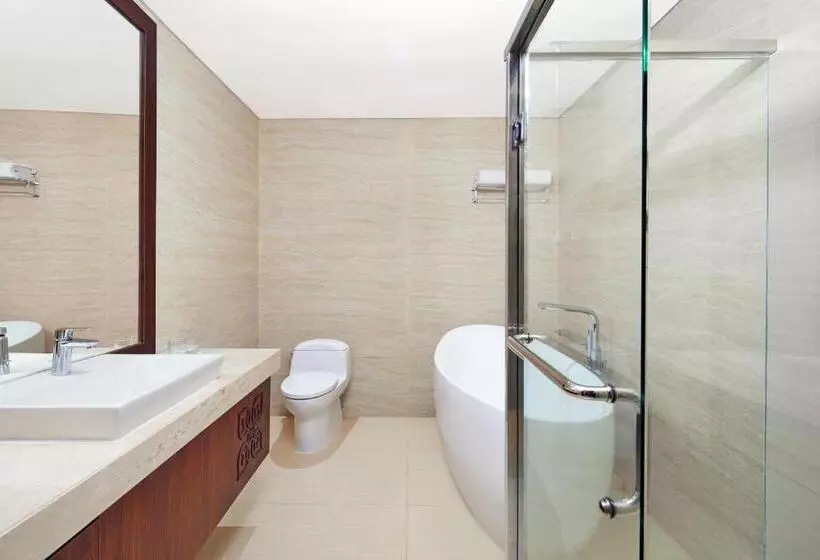 エクゼクティブスイート, Four Points By Sheraton Makassar