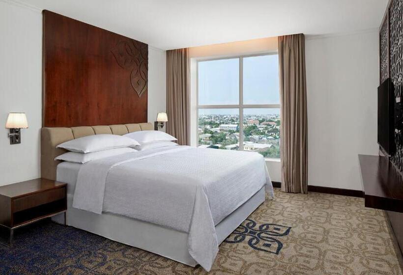 Executive Süit, Four Points By Sheraton Makassar