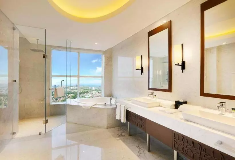 プレジデントスイートルーム, Four Points By Sheraton Makassar