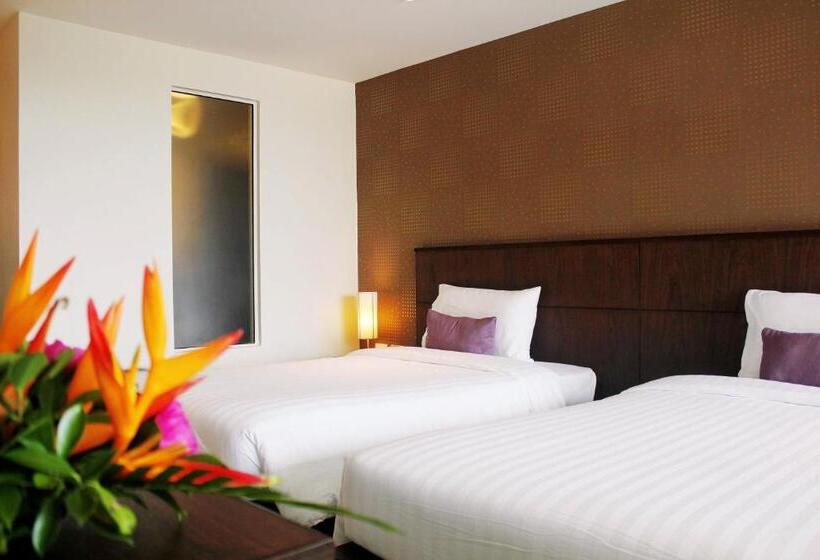 اتاق لوکس, Lub Sbuy House Hotel   Sha