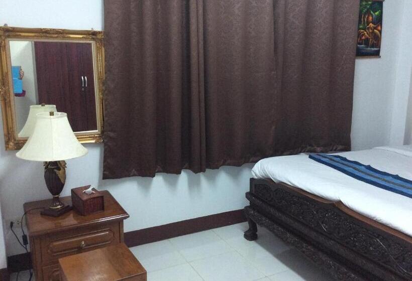 اتاق استاندارد, Saithong House