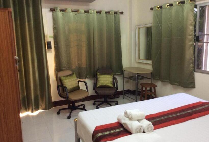 اتاق استاندارد, Saithong House