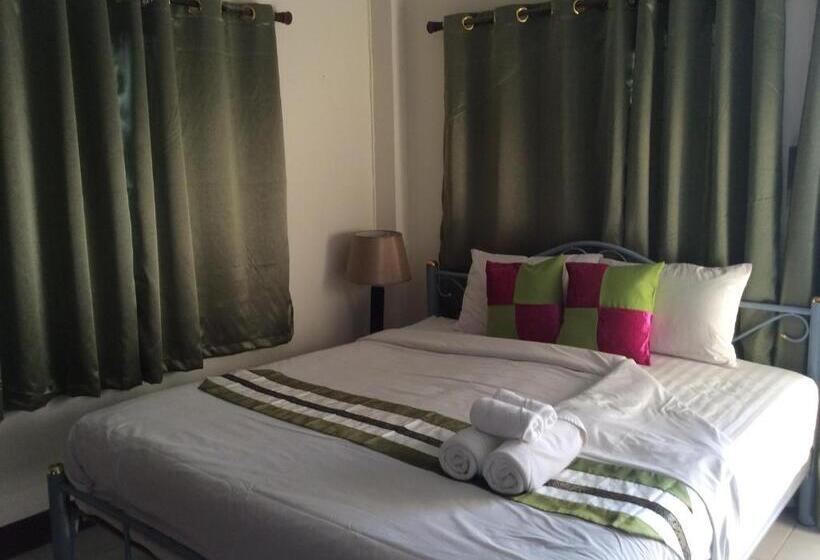 اتاق استاندارد, Saithong House