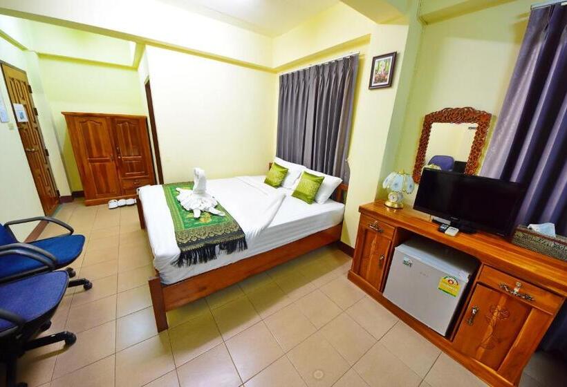 اتاق لوکس چهار تخته, Saithong House