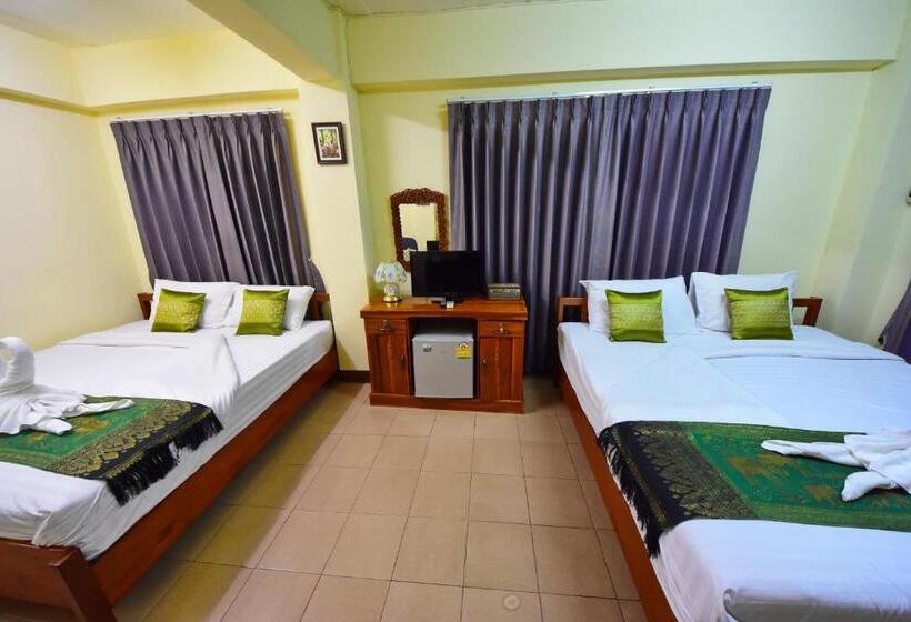 اتاق لوکس چهار تخته, Saithong House