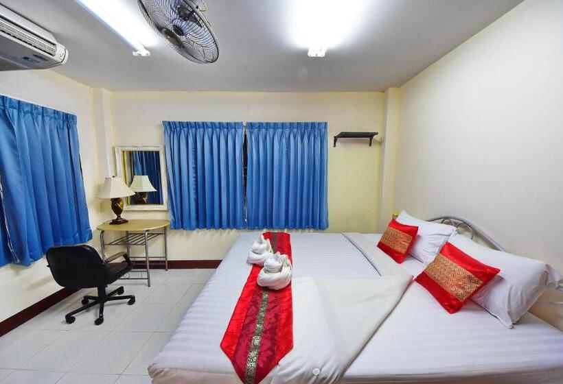 اتاق خانوادگی, Saithong House