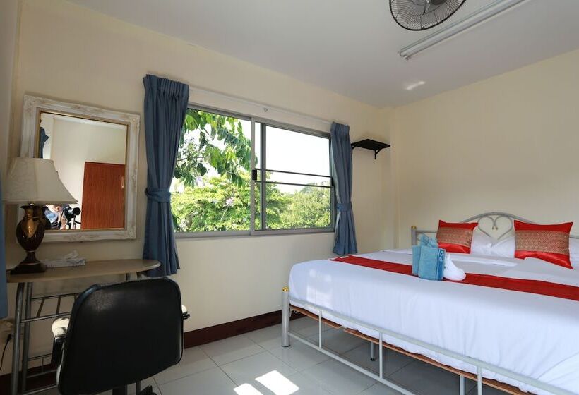 اتاق استاندارد, Saithong House