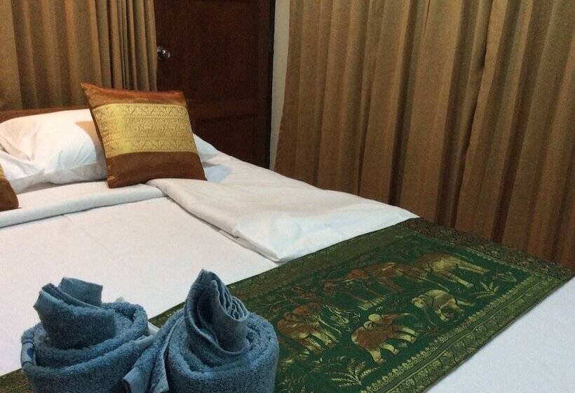 اتاق استاندارد, Saithong House