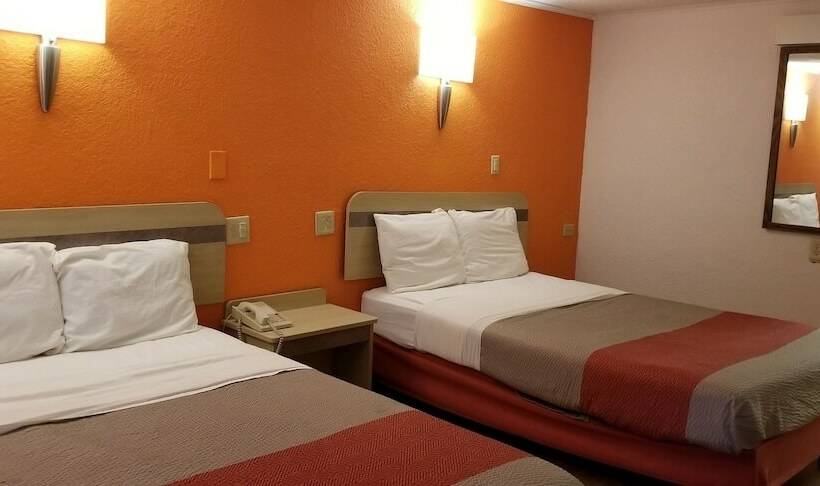 غرفه قياسيه سريرين مزدوجين, Fairbridge Inn Express London