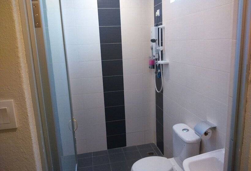 Номер Стандарт, Ziella De Villa