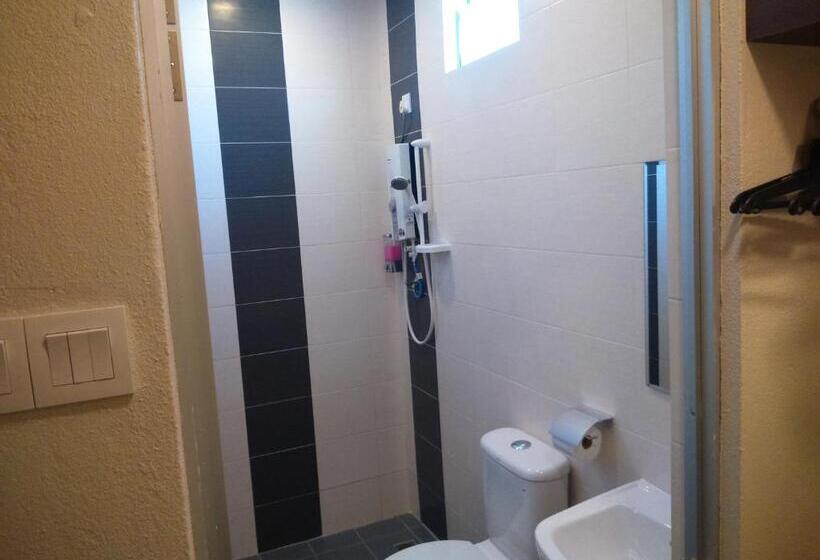 Номер Стандарт, Ziella De Villa