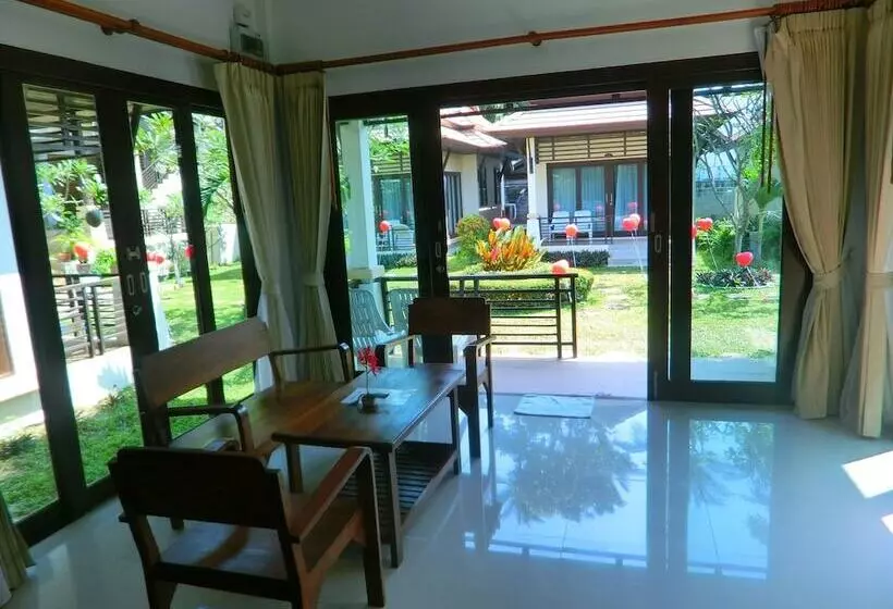 オーシャンビューの１ベッドルームビラ, Poolsawat Villa   Sha Plus