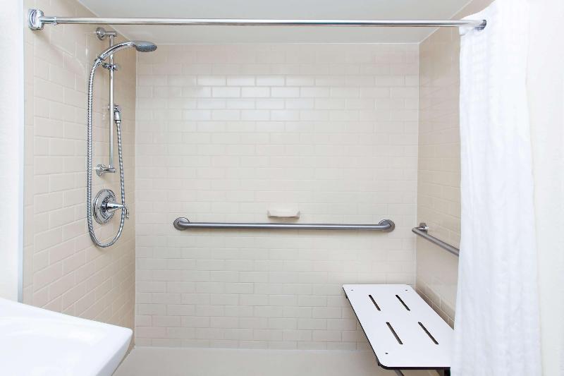 Вилла 1 Спальня, Poolsawat Villa   Sha Plus