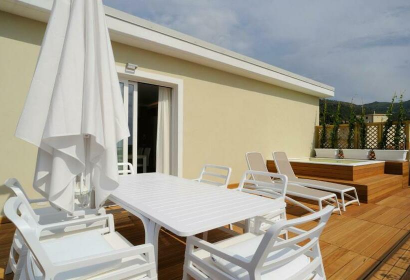 带1个卧室的顶楼公寓, Residence San Marco Suites&apartments Alassio