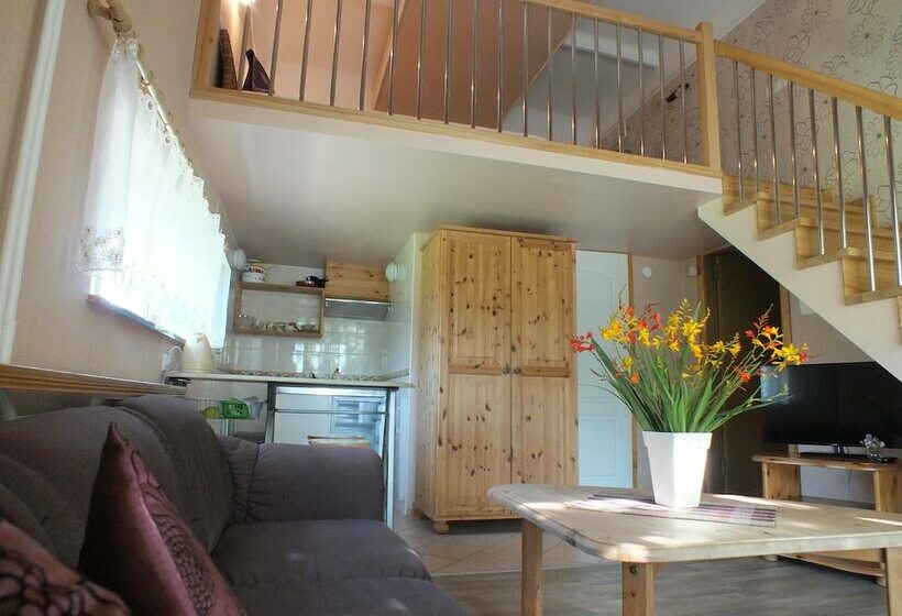 اتاق خانوادگی, Villa žvejų 29