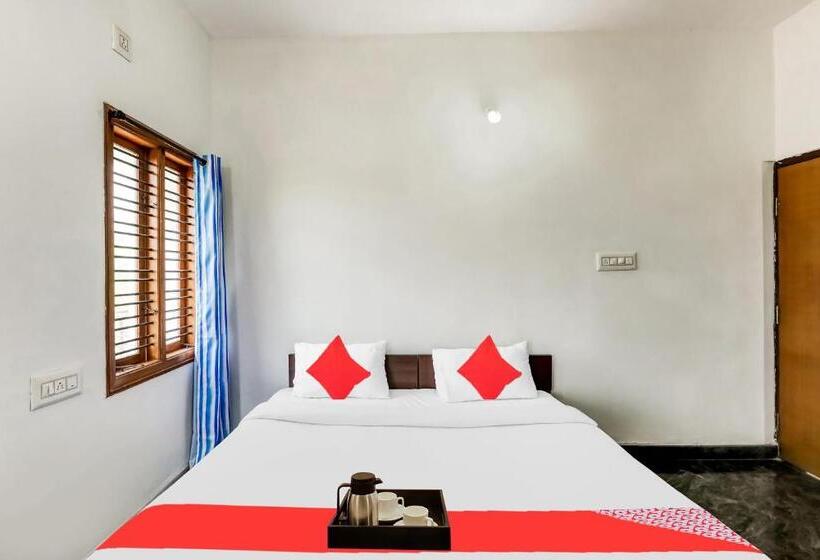 اتاق کلاسیک سه تخته, Oyo Pool Villa Premium Home Stay Mysore