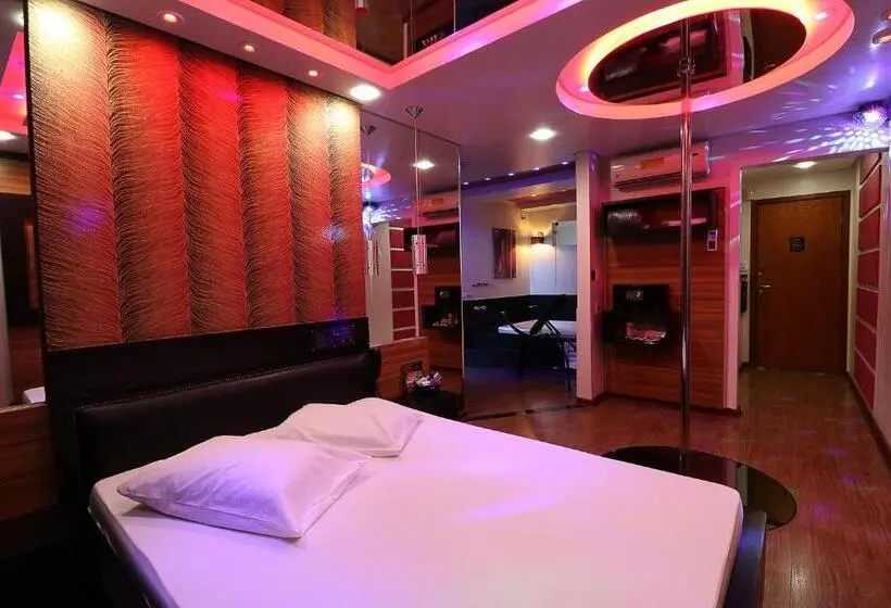 Sviitti Poreallas, Liberty Motel