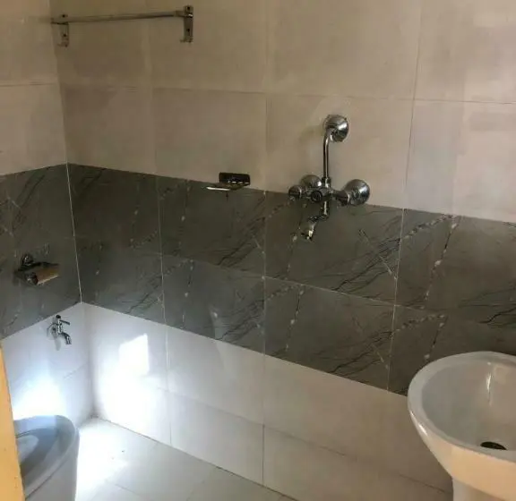 اتاق اکونومی, Lake Wave Cottage & Restaurant