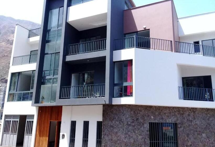 اتاق استاندارد سه نفره, Luz D Sol Residencial Familiar