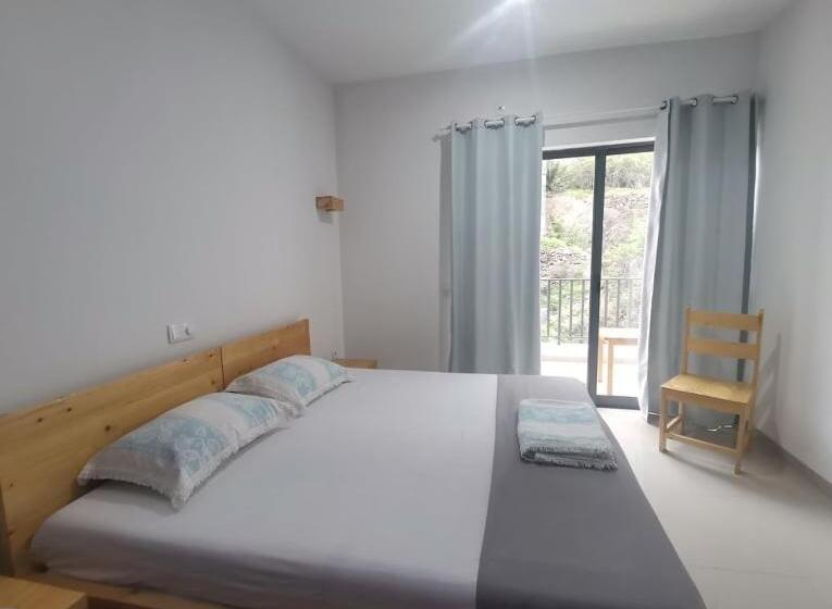 اتاق استاندارد سه نفره, Luz D Sol Residencial Familiar