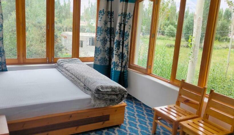 家庭间, Otsal Guest House Nubra