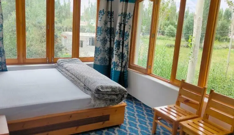 Perhehuone, Otsal Guest House Nubra