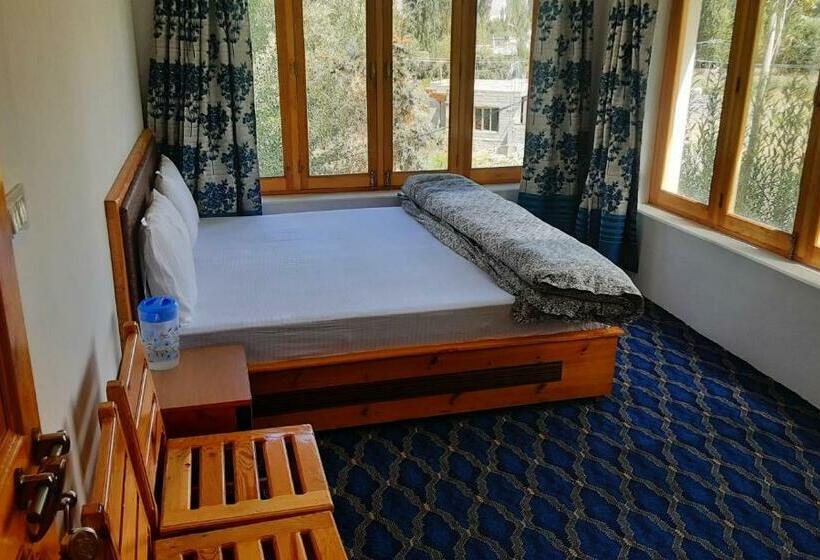 家庭间, Otsal Guest House Nubra