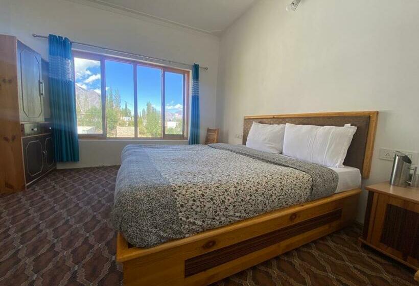 غرفة عائلية, Otsal Guest House Nubra