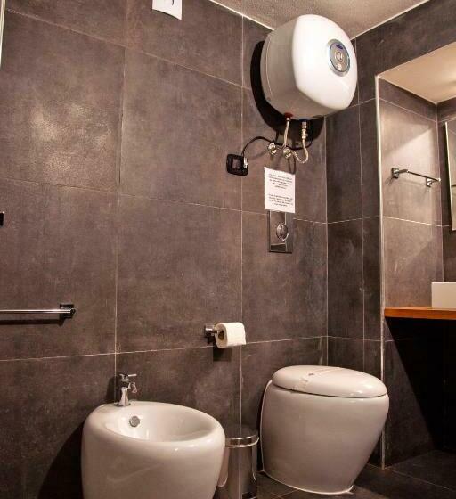 اتاق اکونومی, Palermo Alla Gancia