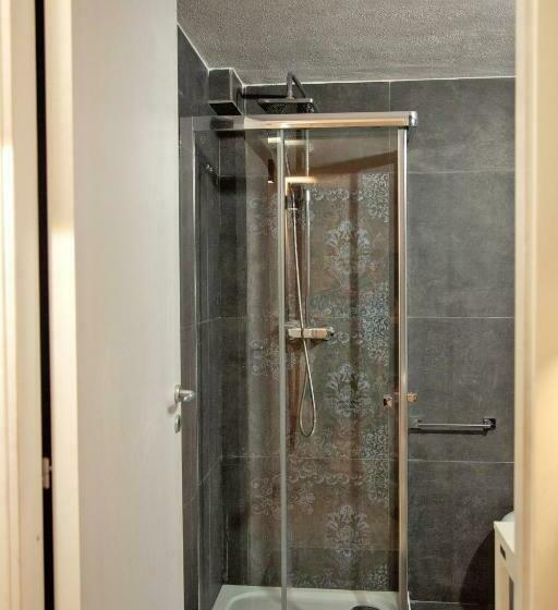 اتاق اکونومی, Palermo Alla Gancia