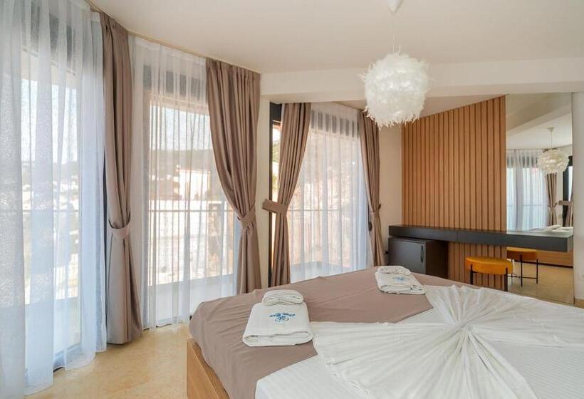 سوئیت با تخت بزرگ, Villa Blue Bay