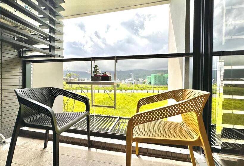 استودیو استاندارد با بالکن, 海濱閣