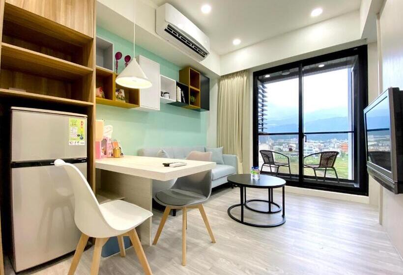 استودیو استاندارد با چشمانداز, 海濱閣