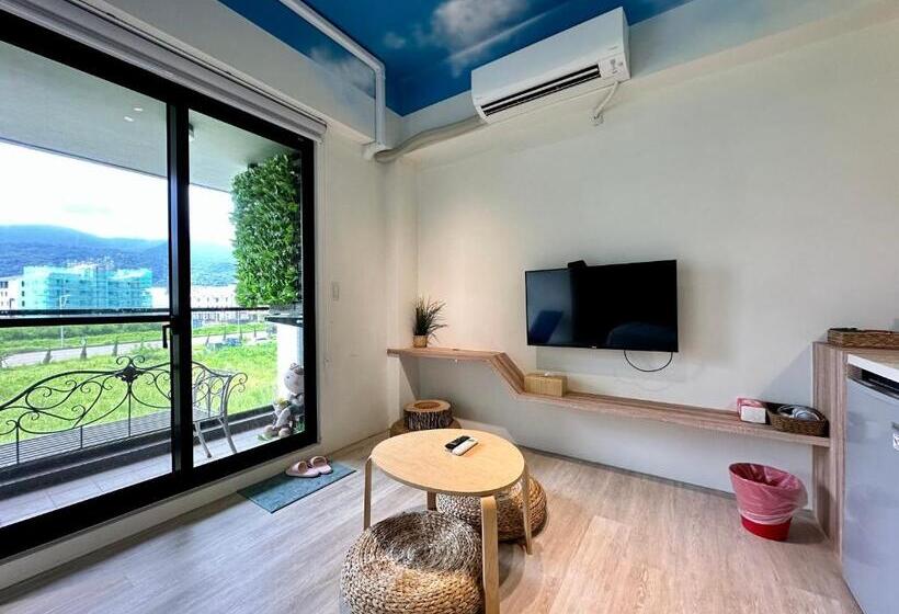 استودیو خانوادگی, 海濱閣