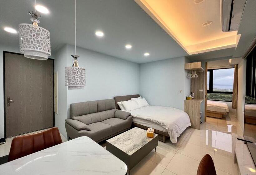 استودیوی استاندارد با چشمانداز دریا, 海濱閣