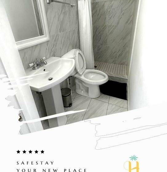 اتاق اکونومی, Easy Hostel