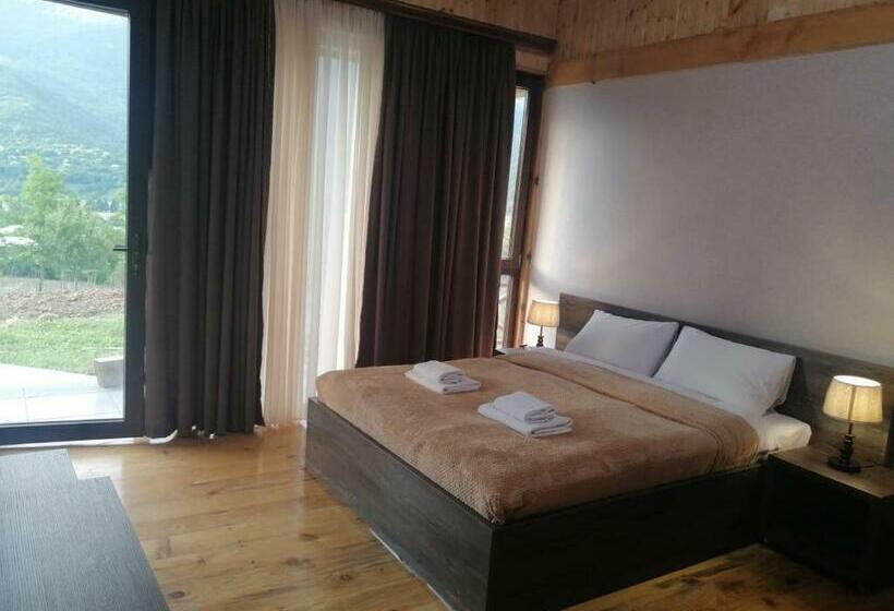 غرفة قياسية مطلة على الجبل, Belvedere