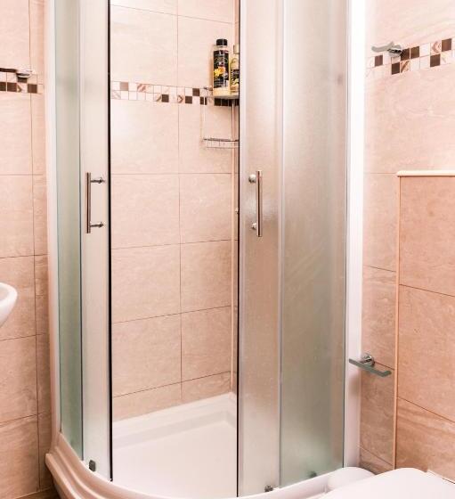 اتاق استاندارد چهار تخته, Cider&squash, Grncarska 8, Prnjavor