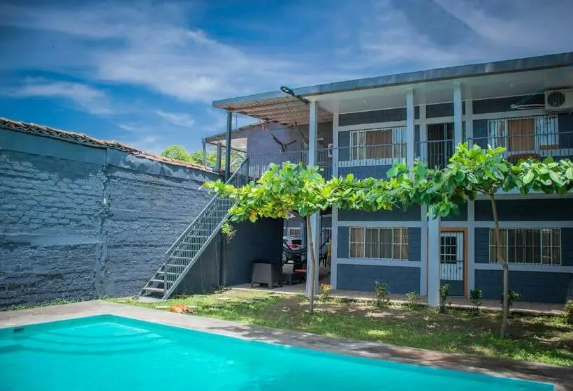 اتاق لوکس, Hostal Don Luis