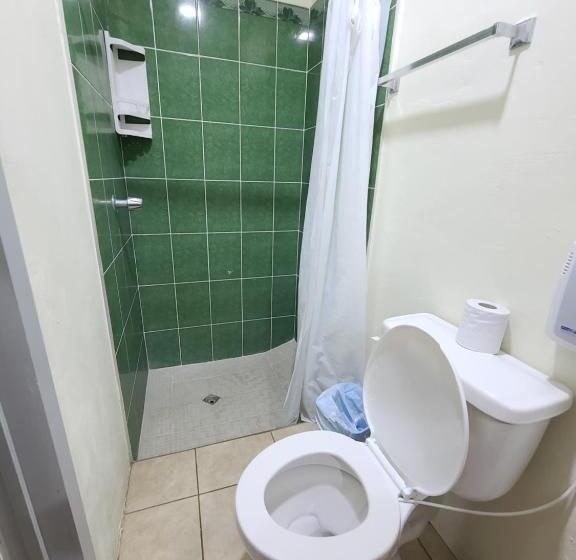 اتاق لوکس, Hostal Don Luis